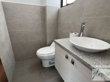 VENDO CASA NUEVA, CONJUNTO EXCLUSIVO - SANGOLQUI - VALLE DE LOS CHILLOS