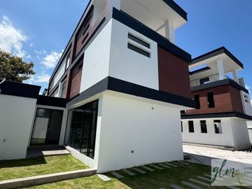 VENDO CASA NUEVA, CONJUNTO EXCLUSIVO - SANGOLQUI - VALLE DE LOS CHILLOS
