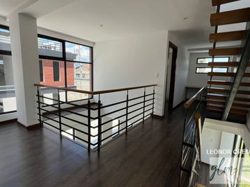 VENDO CASA NUEVA, CONJUNTO EXCLUSIVO - SANGOLQUI - VALLE DE LOS CHILLOS