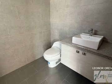 VENDO CASA NUEVA, CONJUNTO EXCLUSIVO - SANGOLQUI - VALLE DE LOS CHILLOS