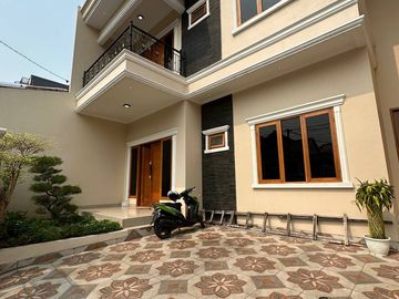 Dijual Rumah Baru Dalam Komplek Di Lokasi Strategis Dekat Pusat Bisnis Area Rawamangun Jakarta Timur