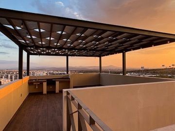 Casa Nueva en Venta de Autor en Zaru con Privacidad Total y Vista Espectacular