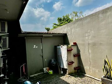 Rumah Model Modern Tropical House Mewah & Keren di Serpong