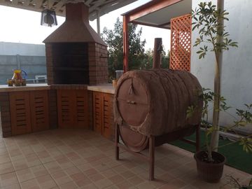 Vendo Casa Full Amoblada En Condominio Altos De Pica, En Pica