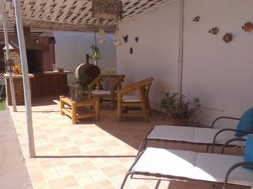 Vendo Casa Full Amoblada En Condominio Altos De Pica, En Pica