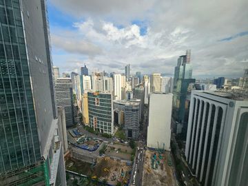 FOR SALE  3 Bedroom in Two Roxas Triangle Makati