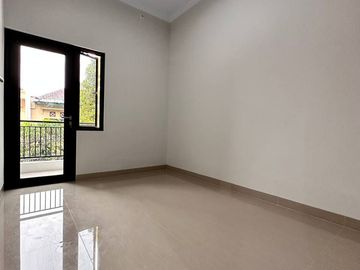 Rumah Kalisari Pasar Rebo, Baru SIAP HUNI, Murah 2 LANTAI, Jaktim Jakarta Timur (ARR107) Jual Dijual