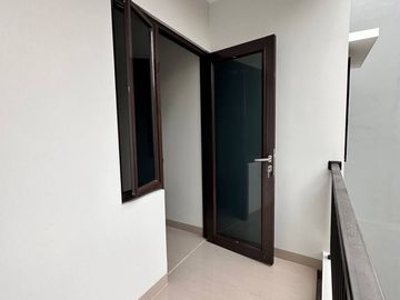 Rumah Kalisari Pasar Rebo, Baru SIAP HUNI, Murah 2 LANTAI, Jaktim Jakarta Timur (ARR107) Jual Dijual