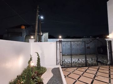 Rumah Kalisari Pasar Rebo,Baru 2 LANTAI Mewah Murah di Jaktim Kota Jakarta Timur (ARR15) Jual Dijual