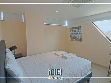 En venta: Departamento en edificio Poseidon, con vista a la ciudad