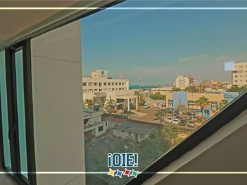 En venta: Departamento en edificio Poseidon, con vista a la ciudad