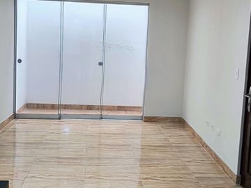 Vendo departamento en la Molina