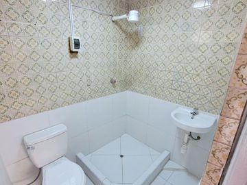 SE ALQUILA CASA EN BELLAVISTA