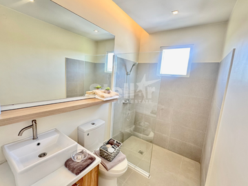 4BR Dream Home at Emerald Estates next to Iloilo Sunset Boulevard