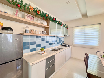 4BR Dream Home at Emerald Estates next to Iloilo Sunset Boulevard