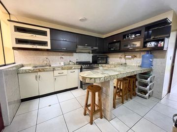 OPORTUNIDAD DE VENTA DE HERMOSA CASA EN CONDOMINIO EXCLUSIVO DE CHORRILLOS