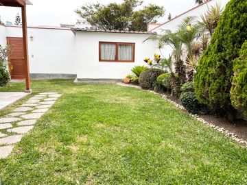 OPORTUNIDAD DE VENTA DE HERMOSA CASA EN CONDOMINIO EXCLUSIVO DE CHORRILLOS