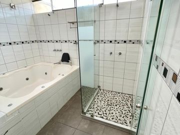 OPORTUNIDAD DE VENTA DE HERMOSA CASA EN CONDOMINIO EXCLUSIVO DE CHORRILLOS