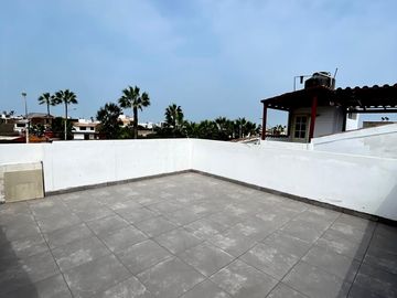 OPORTUNIDAD DE VENTA DE HERMOSA CASA EN CONDOMINIO EXCLUSIVO DE CHORRILLOS