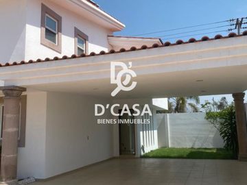 SE VENDE CASA EN QUINTA BERNINI