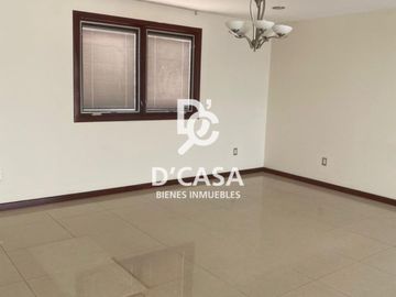 SE VENDE CASA EN QUINTA BERNINI