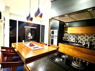 CASA EN VENTA, FRACCIONAMIENTO LOMAS PUNTA DEL ESTE RESIDENCIAL, CONDOMINIO “PUNTO MARSELLA” LEON GTO.