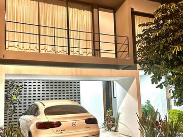 CASA EN VENTA, FRACCIONAMIENTO LOMAS PUNTA DEL ESTE RESIDENCIAL, CONDOMINIO “PUNTO MARSELLA” LEON GTO.