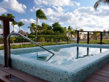 Penthouse con vista al mar, alberca, en venta, Coco Beach, Playa del Carmen