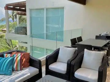 Penthouse con vista al mar, alberca, en venta, Coco Beach, Playa del Carmen