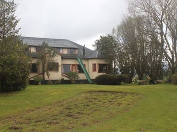 Parcela con casa y acceso al Lago Ranco