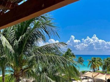 Penthouse Frente al Mar con Vista al Océano en Venta, Coco Beach, Playa del Carmen