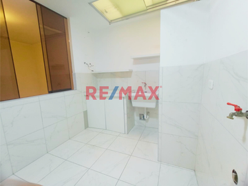 Venta De Departamento A Un Super Precio, 114.02M2 En Santiago De Surco