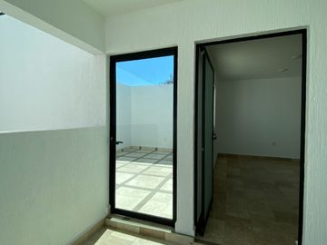 CASA FRACC. LA FLORIDA 3 PISOS, NUEVA!!