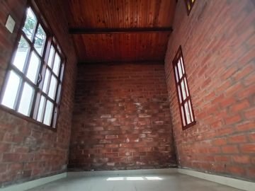 VENTA CASA ESQUINERA MULTIFAMILIAR EN ALAMOS CALI