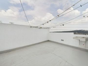 INCREÍBLE DISEÑO MODERNO CON AMPLIOS ESPACIOS