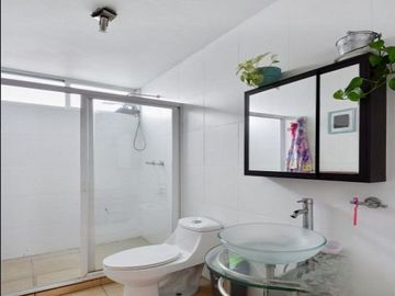 INCREÍBLE DISEÑO MODERNO CON AMPLIOS ESPACIOS