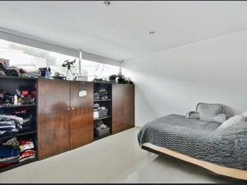 INCREÍBLE DISEÑO MODERNO CON AMPLIOS ESPACIOS