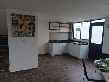 HERMOSA CASA 2 NIVELES 120.00 M2 INFONAVIT, FOVISSSTE, ISSFAM