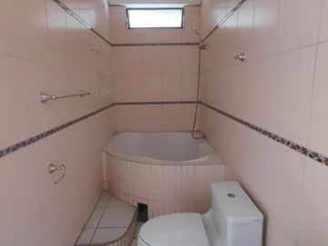 Propiedad Comercial Estratégica en Venta – Urb. Puente Blanco Av Cutervo, Ica