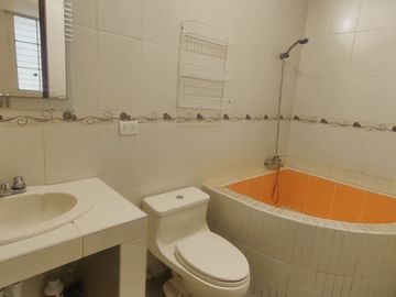 Propiedad Comercial Estratégica en Venta – Urb. Puente Blanco Av Cutervo, Ica