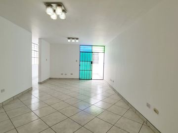 Propiedad Comercial Estratégica en Venta – Urb. Puente Blanco Av Cutervo, Ica