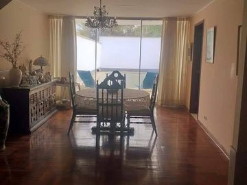 VENDO CASA EN BRISAS DE VILLA DE 300 MTS2 DE 4 DORMITORIOS