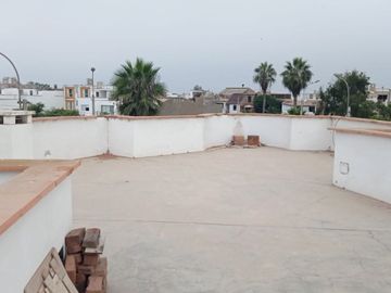 VENDO CASA EN BRISAS DE VILLA DE 300 MTS2 DE 4 DORMITORIOS