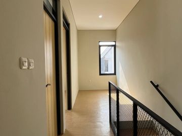 Rumah Baru Gaya Jepang di Sayap Gegerkalong Cihanjuang Ciwaruga