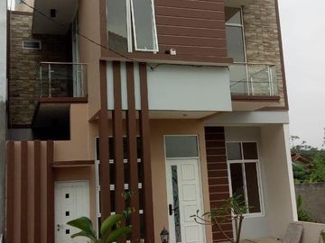 Rumah GVC Cibubur-Ciracas, Baru 2 LANTAI Mewah Harga Murah Exclusive, Kota Jakarta Timur Jual Dijual