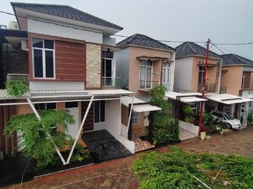 Rumah GVC Cibubur-Ciracas, Baru 2 LANTAI Mewah Harga Murah Exclusive, Kota Jakarta Timur Jual Dijual