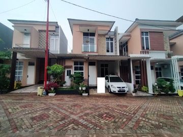 Rumah GVC Cibubur-Ciracas, Baru 2 LANTAI Mewah Harga Murah Exclusive, Kota Jakarta Timur Jual Dijual