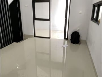 Rumah Kamang Pondoklabu Fatmawati, 3 LANTAI ROOFTOP Murah di Jaksel Kota Jakarta Selatan Jual Dijual