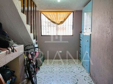 CASA EN VENTA – ¡OPORTUNIDAD ÚNICA EN GUAMANÍ ALTO, SECTOR LA VICTORIA! QUITO SUR