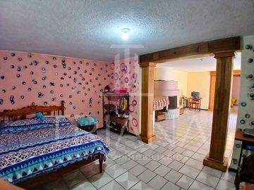 CASA EN VENTA – ¡OPORTUNIDAD ÚNICA EN GUAMANÍ ALTO, SECTOR LA VICTORIA! QUITO SUR